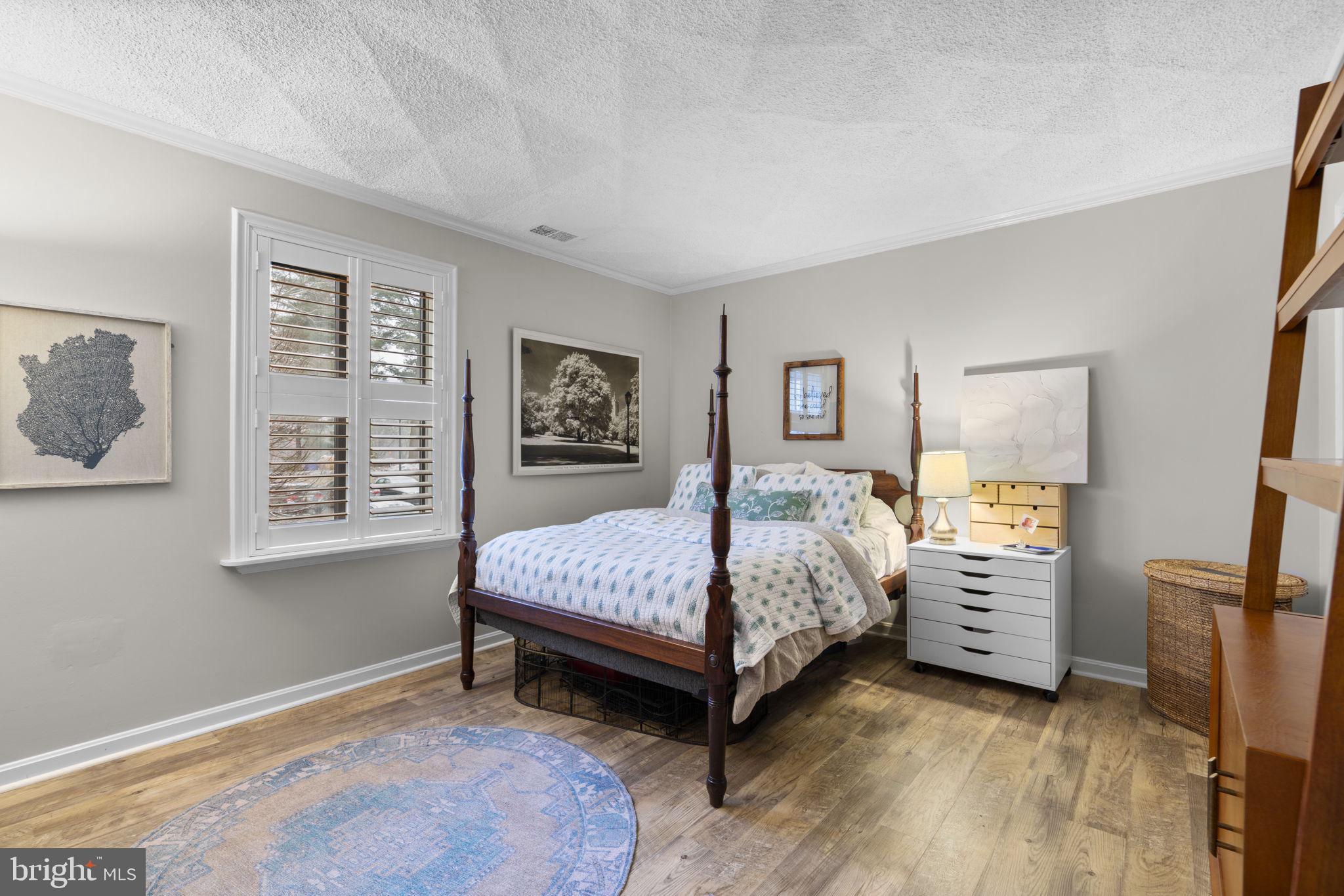 THE COVE - Residential