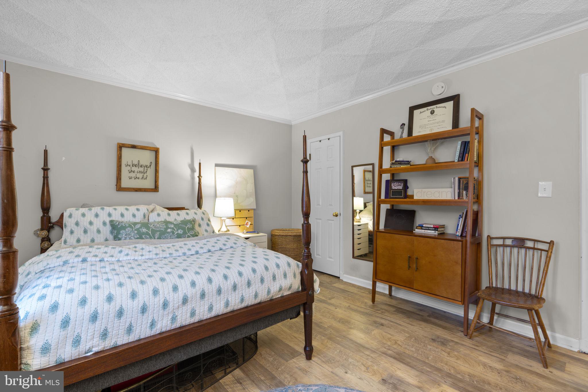 THE COVE - Residential