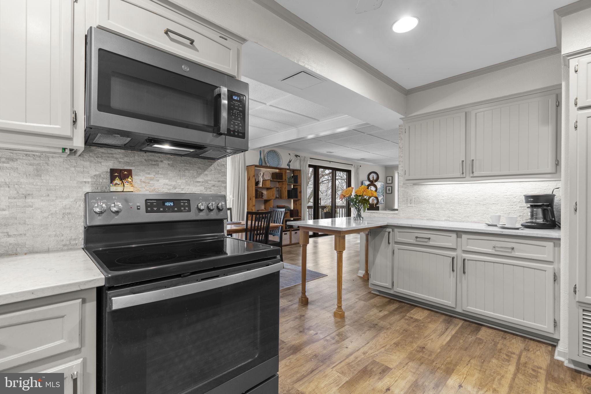 THE COVE - Residential