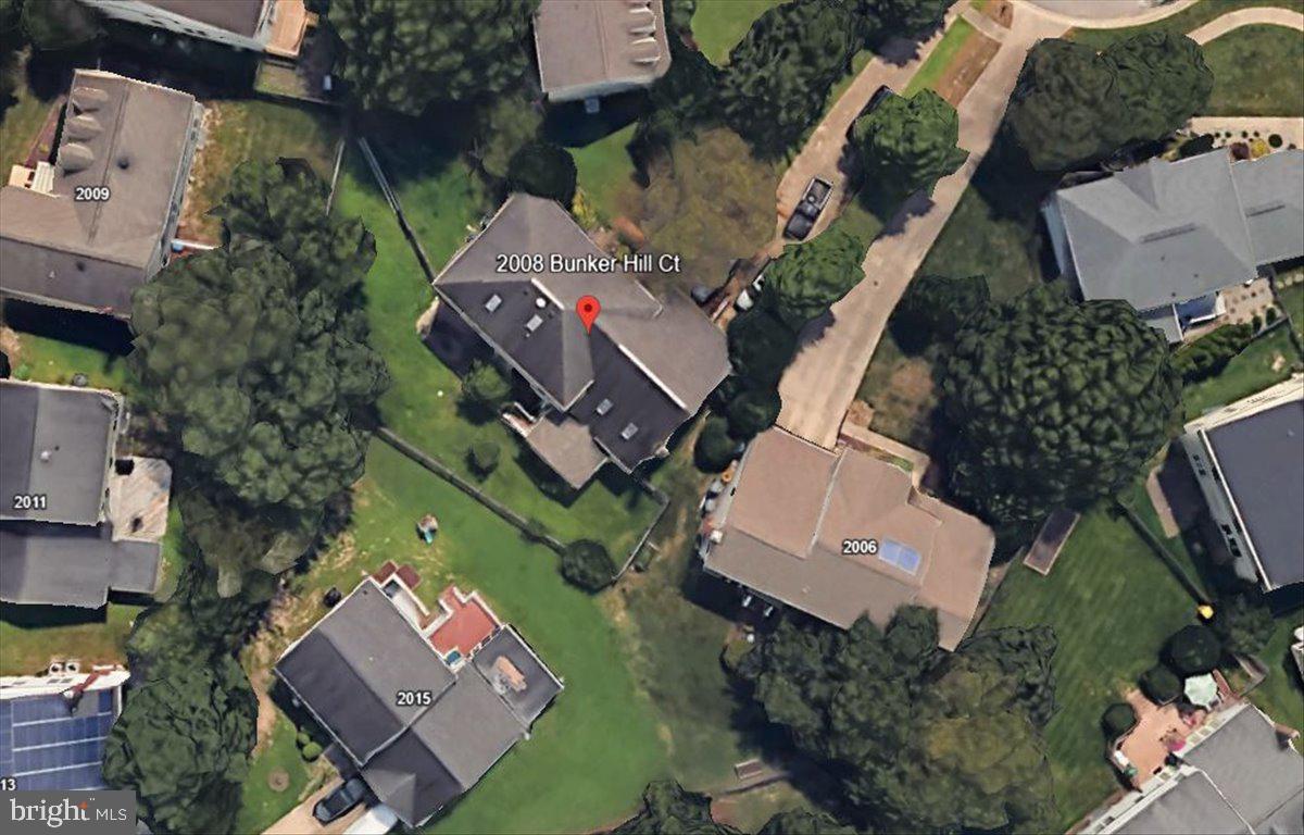 SEVEN OAKS - Residential