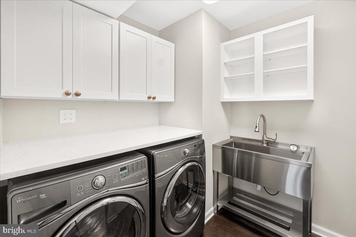 SEVEN OAKS - Residential