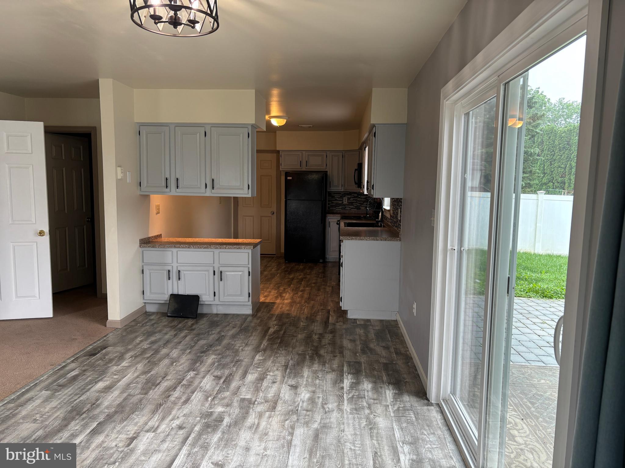3 BLUE JAY DRIVE