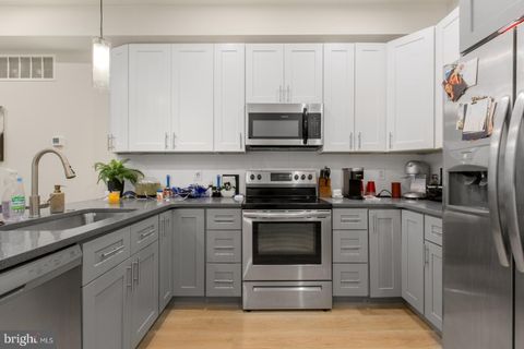 Condo For Rent - 1702 Point Breeze Avenue #A<br/> PHILADELPHIA, PA 19145