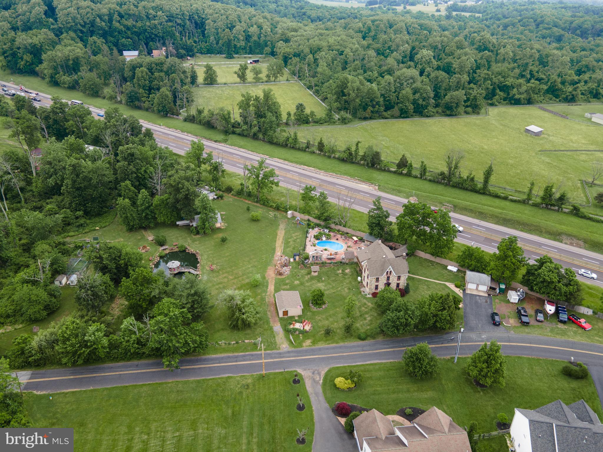 2485 HIETER ROAD