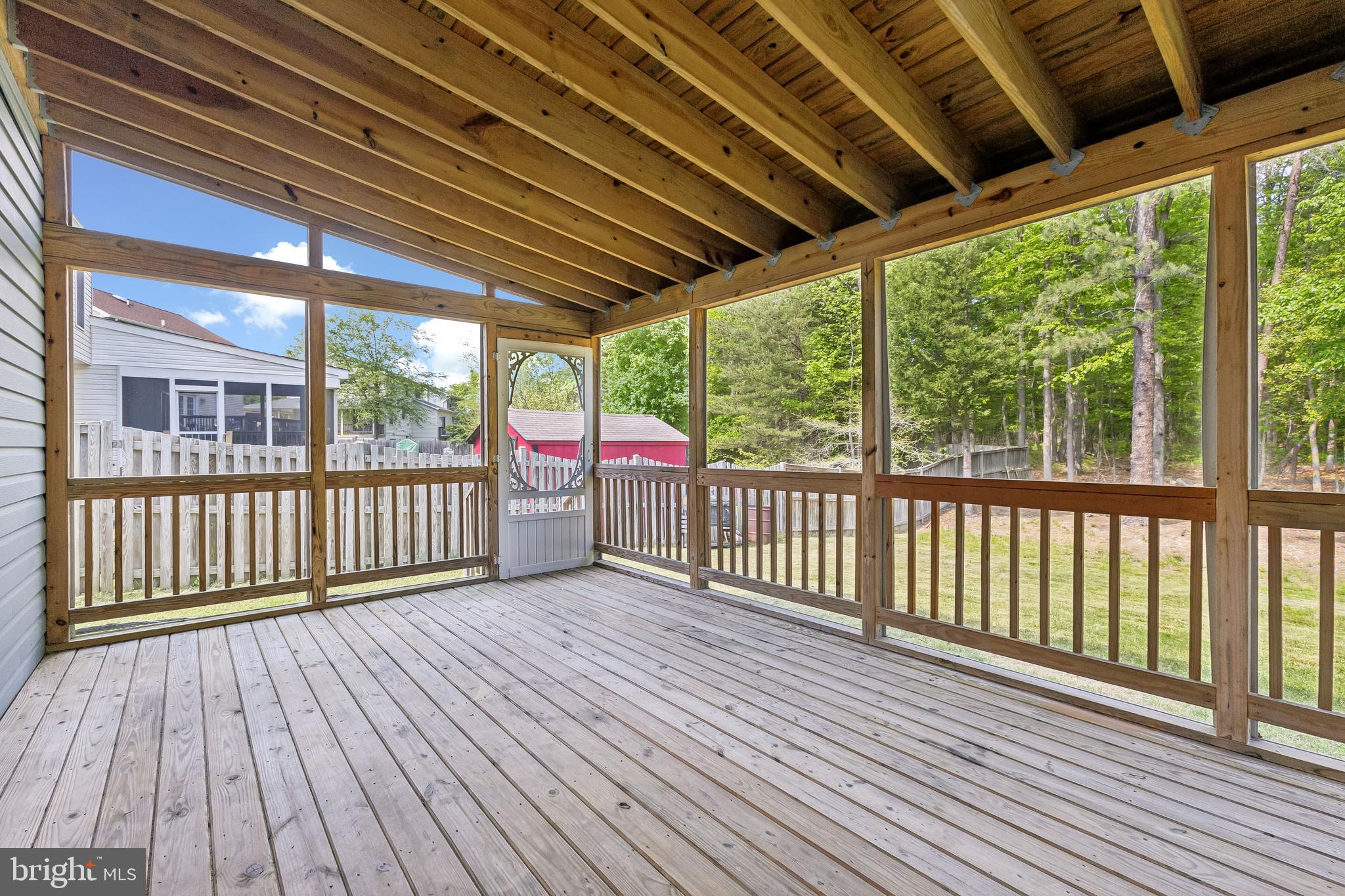 FOX RUN NORTH - Residential