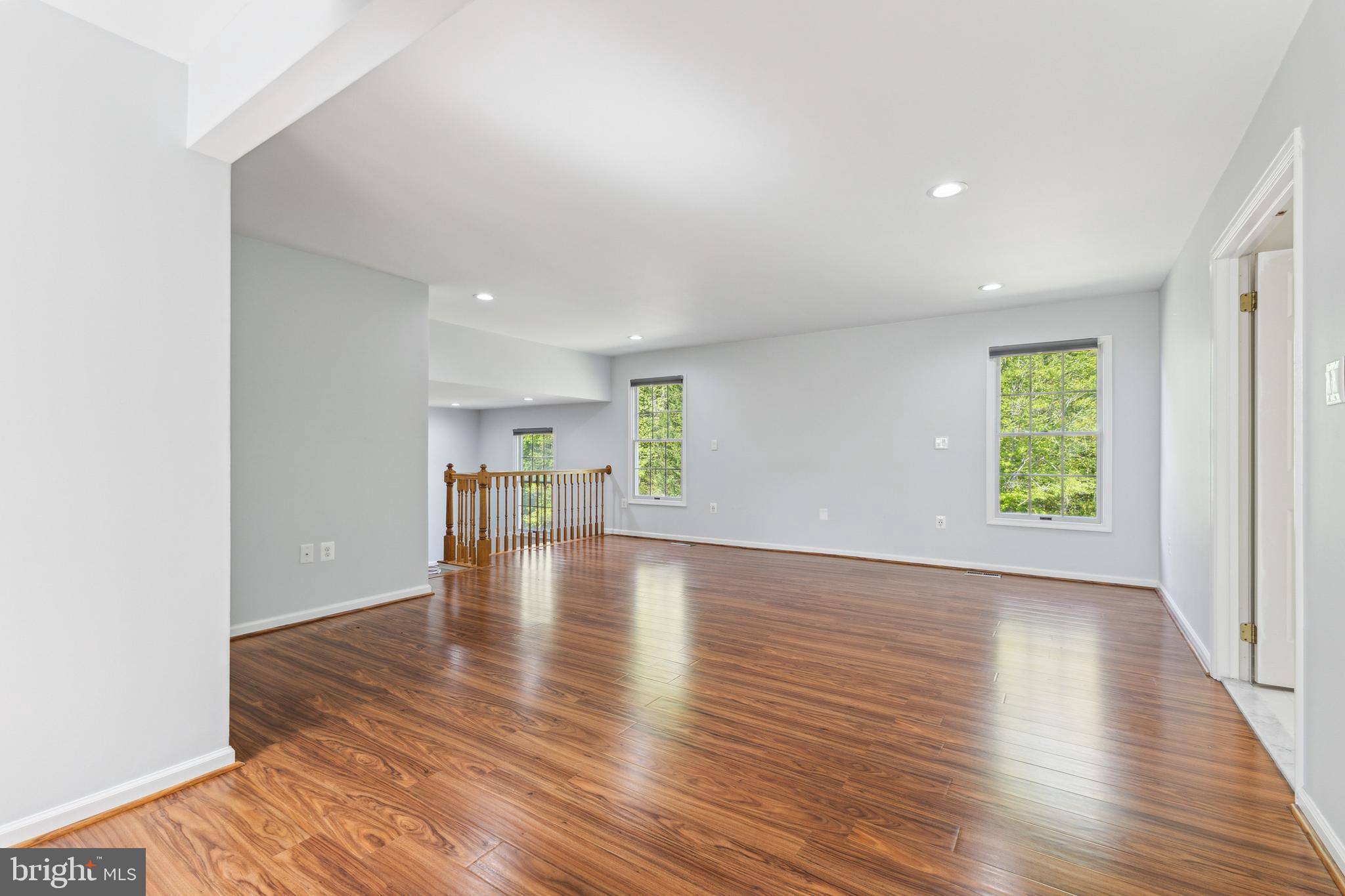 FOX RUN NORTH - Residential