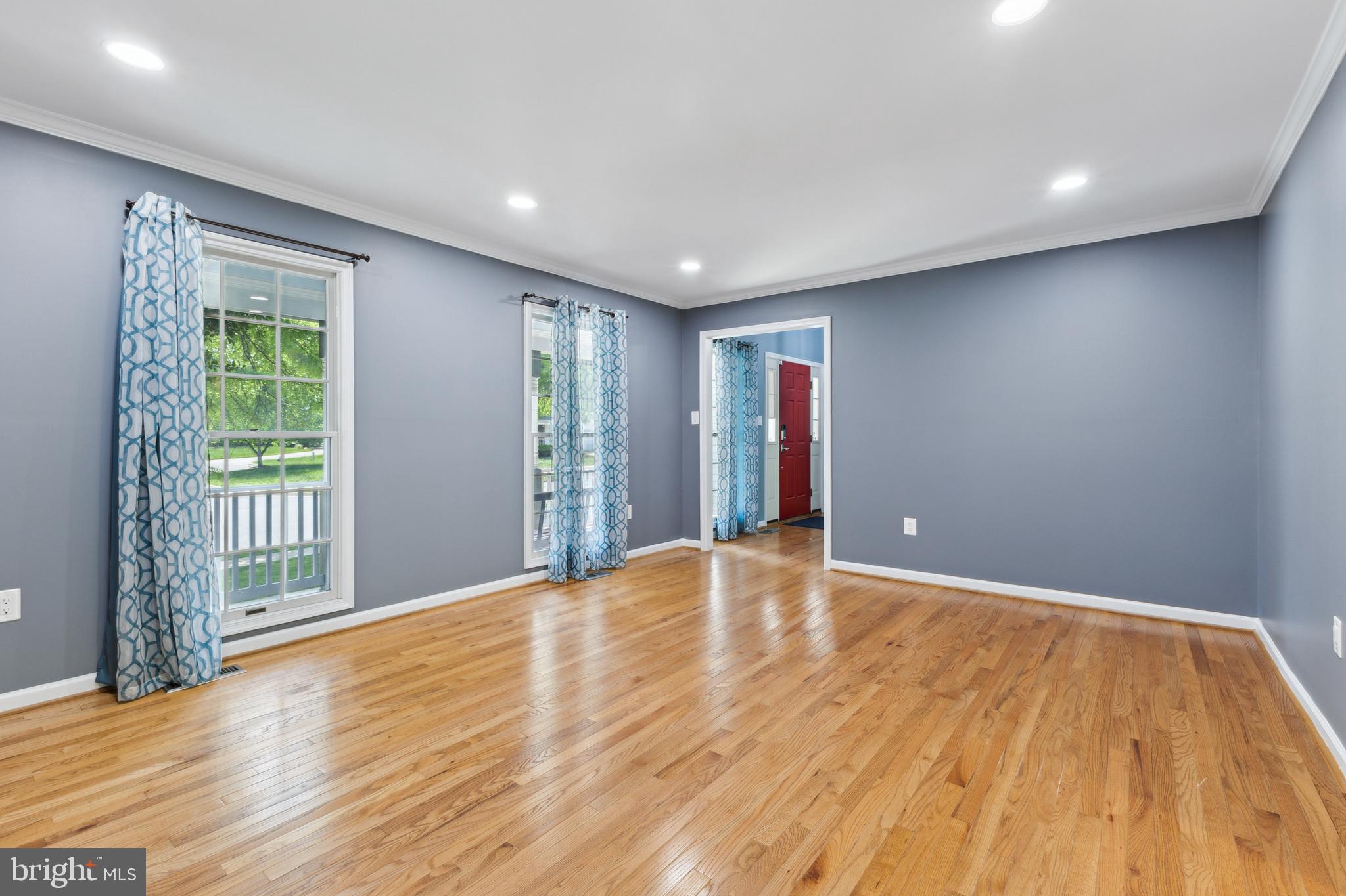 FOX RUN NORTH - Residential