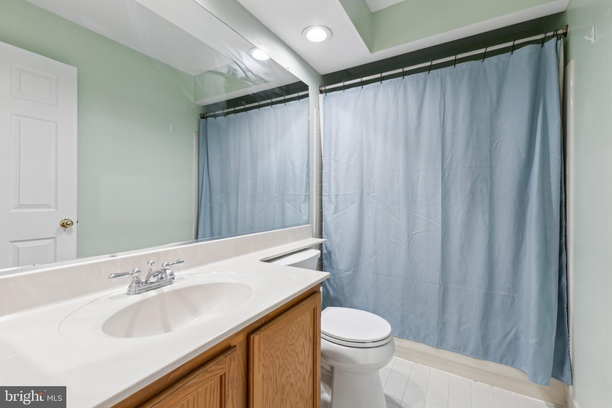 FOX RUN NORTH - Residential