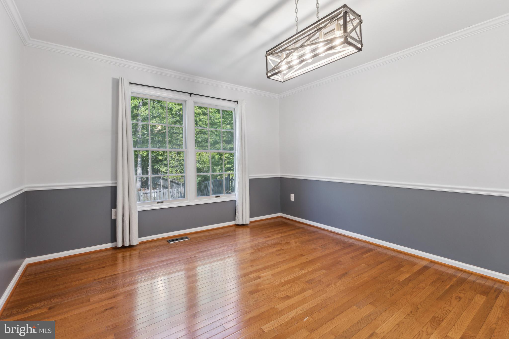 FOX RUN NORTH - Residential