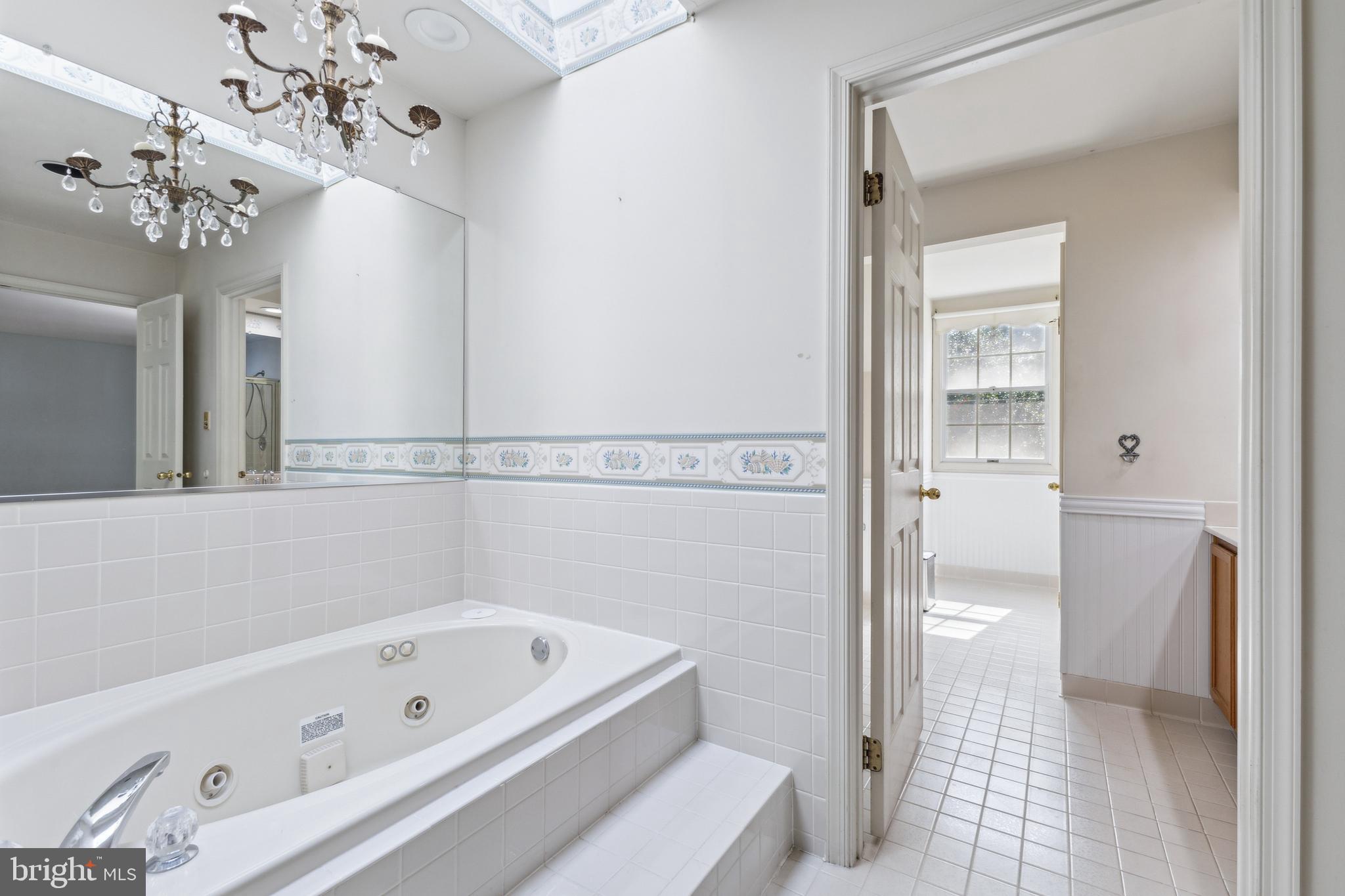 FOX RUN NORTH - Residential