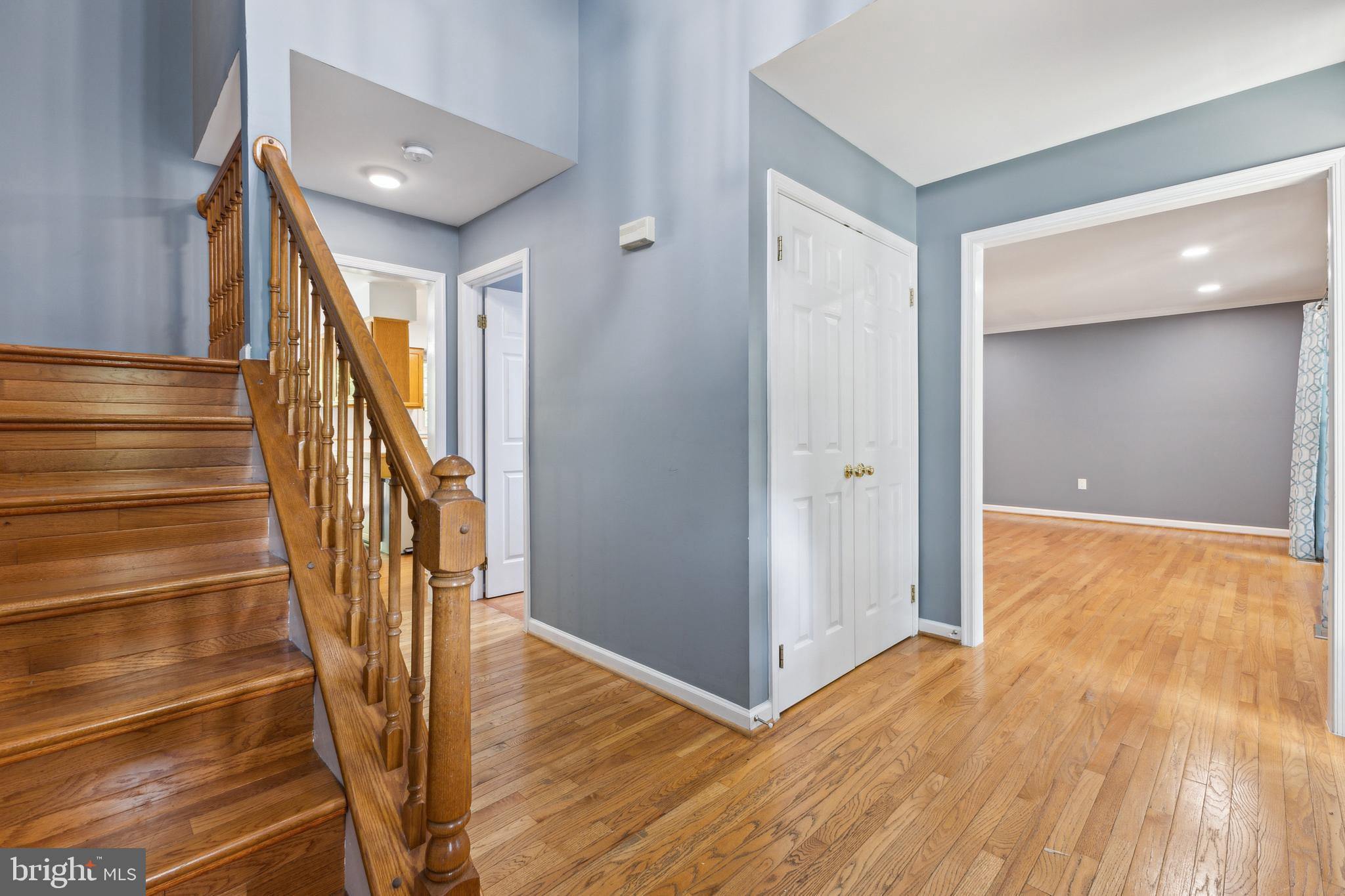 FOX RUN NORTH - Residential