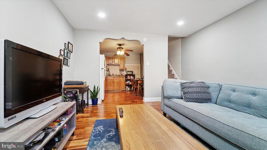 Photo of 2529 S Franklin Street, PHILADELPHIA, PA 19148 (MLS # PAPH2553614)