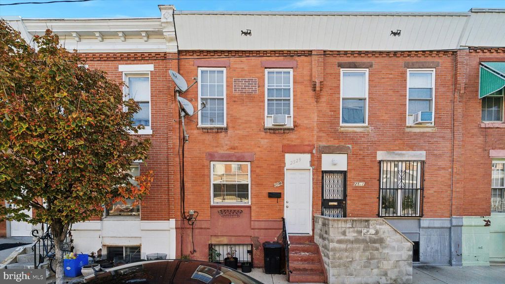 Photo of 2529 S Franklin Street, PHILADELPHIA, PA 19148 (MLS # PAPH2553614)