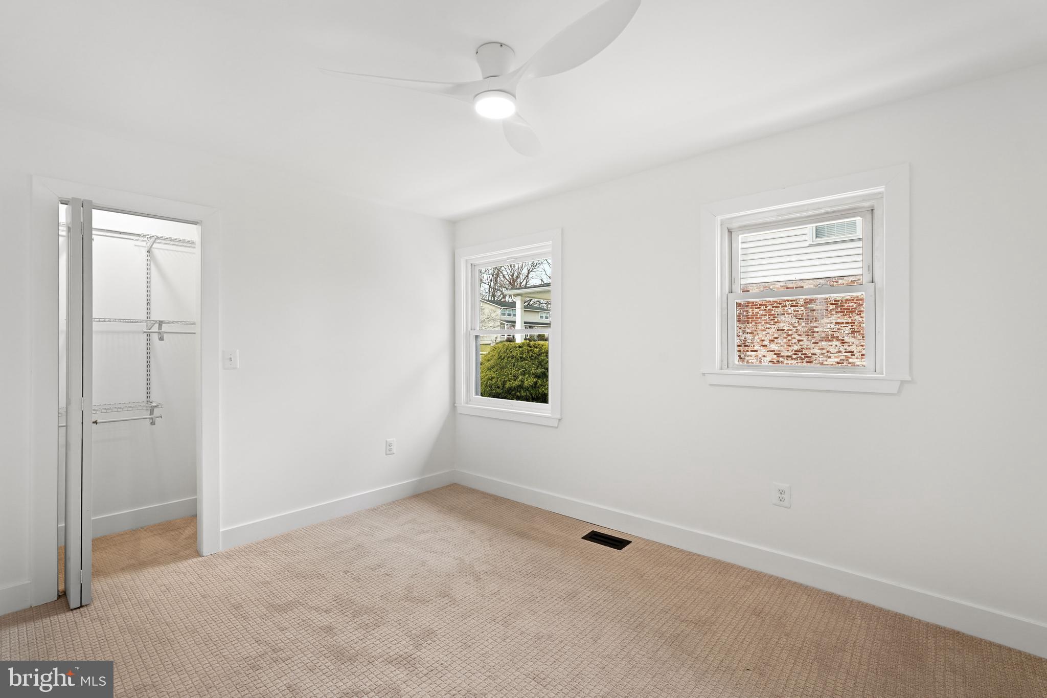 SPRINGDALE - Residential