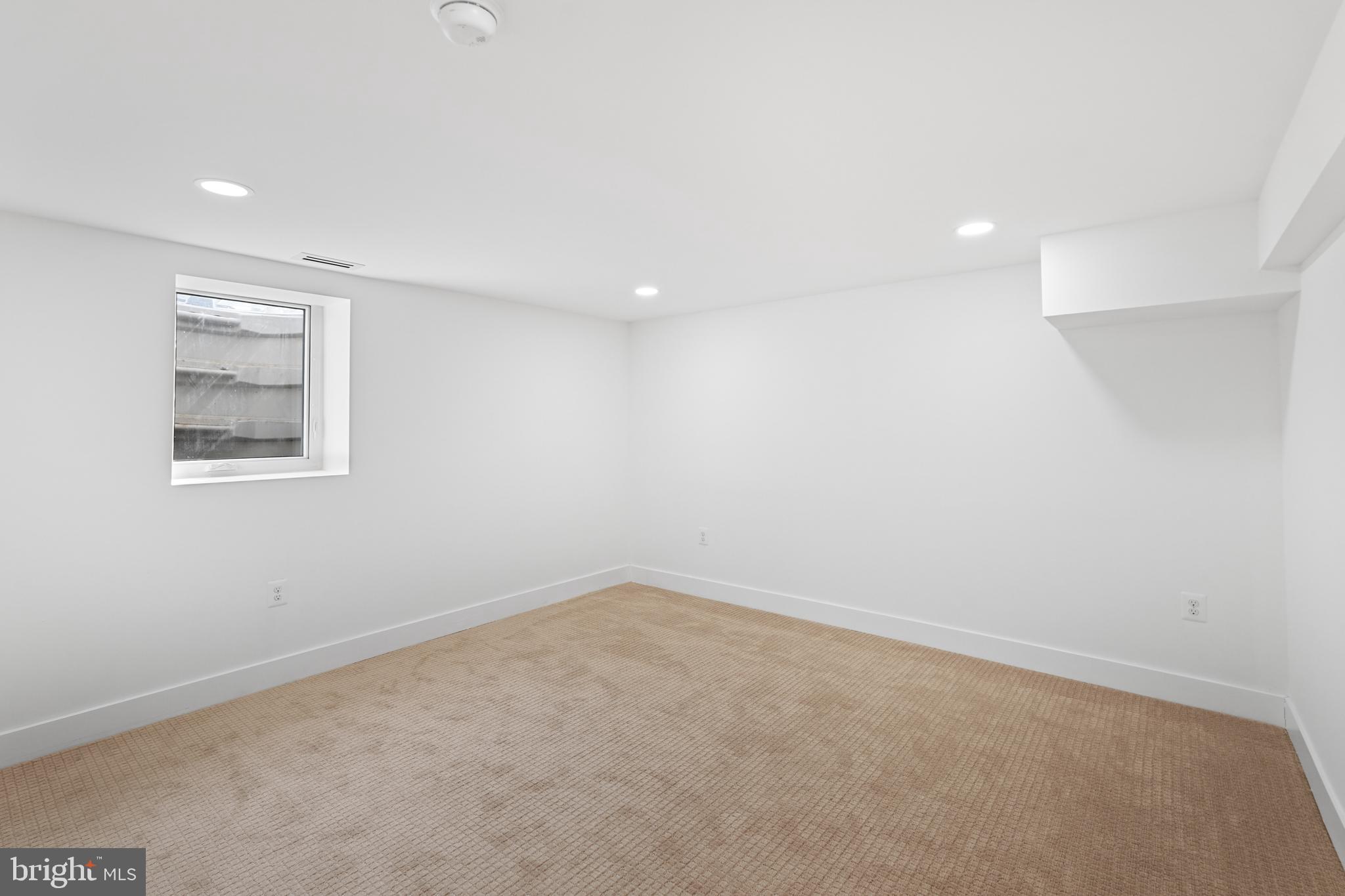 SPRINGDALE - Residential