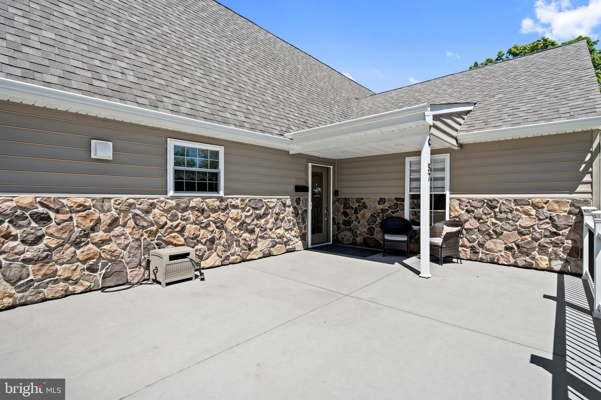 57 RUST HILL ROAD