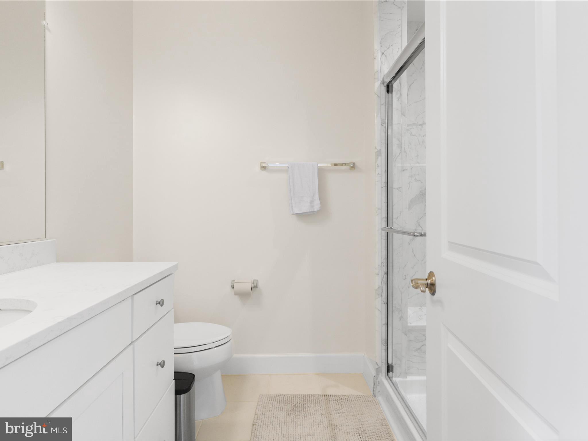 AMBROSE HILLS - Residential Lease