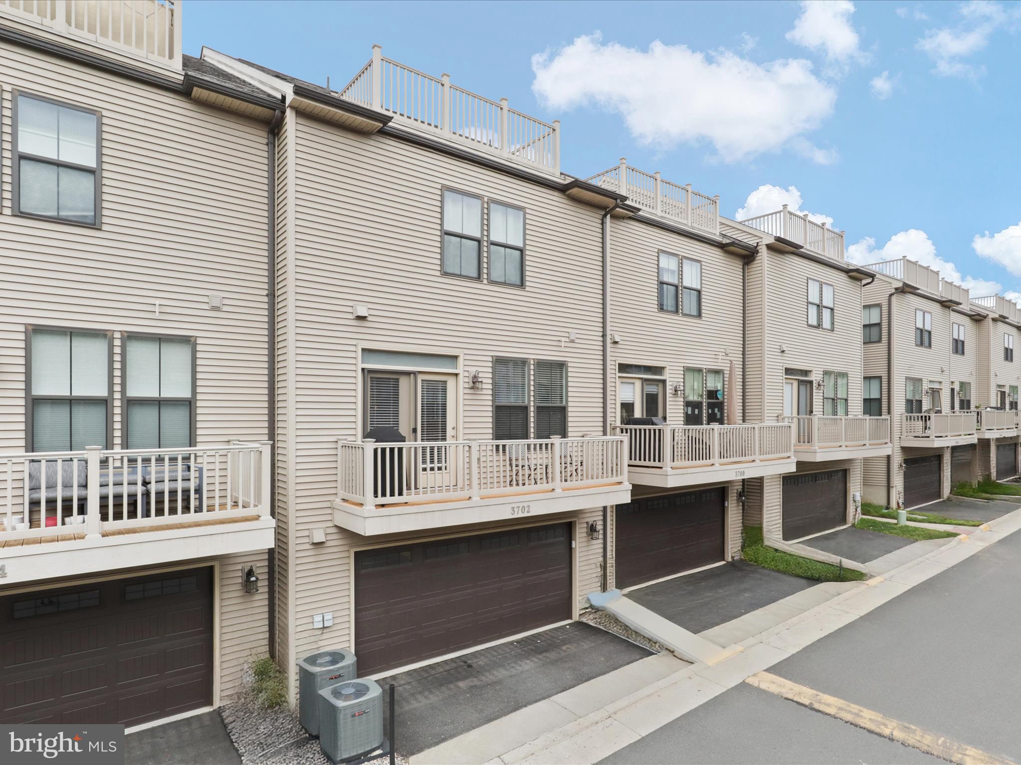 AMBROSE HILLS - Residential Lease