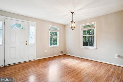Townhouse For Rent - 13171 Putnam Circle<br/> WOODBRIDGE, VA 22191