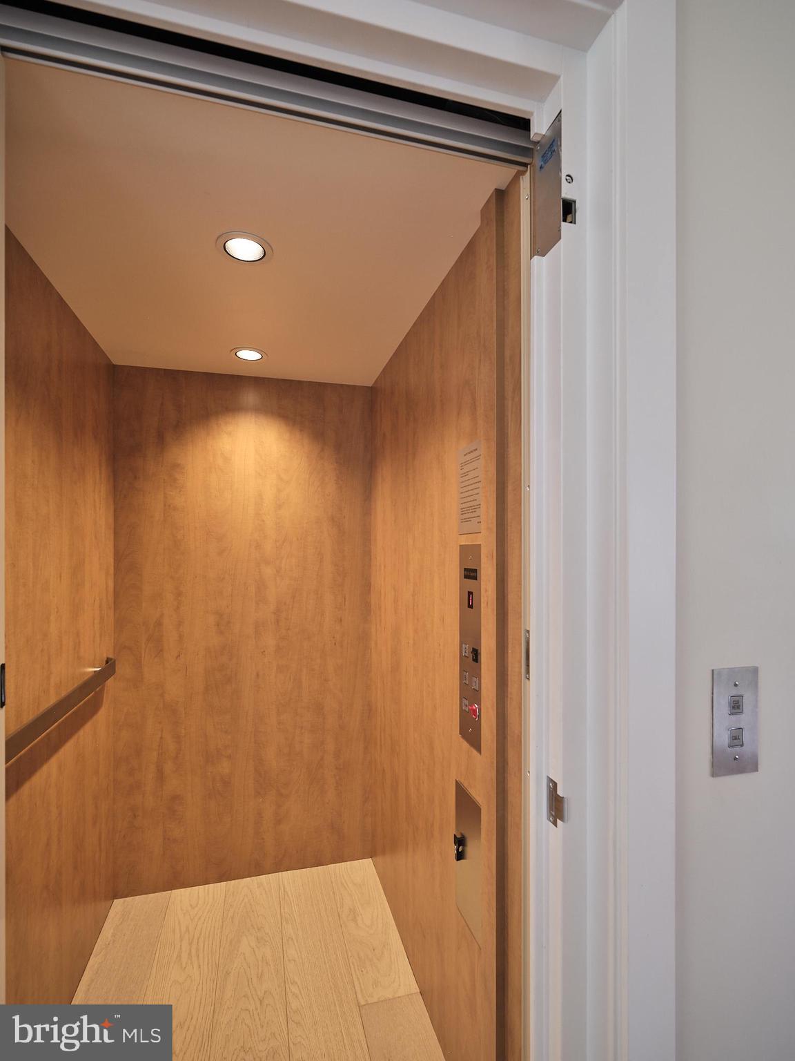 FENTONS CORNER - Residential