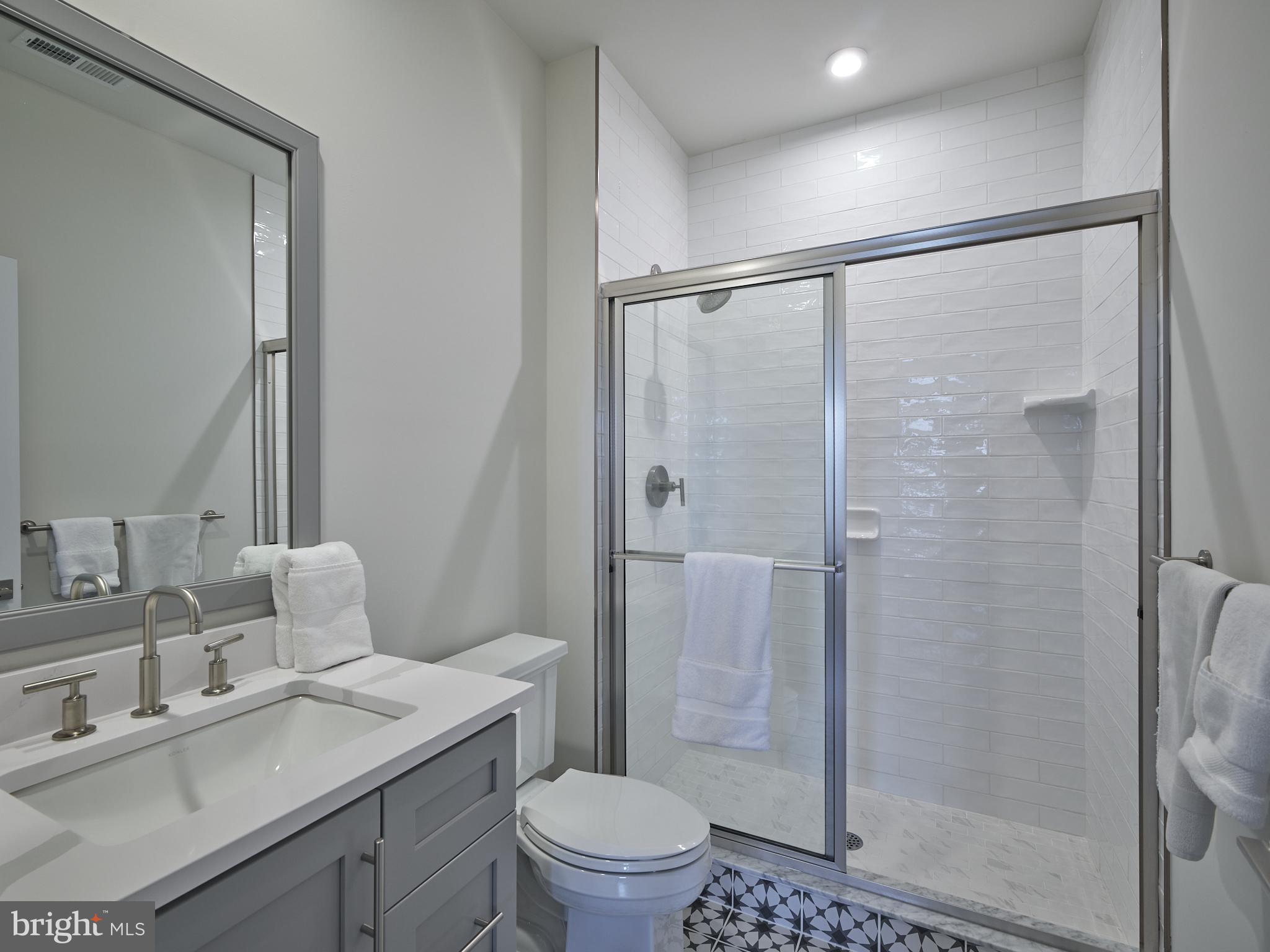 FENTONS CORNER - Residential