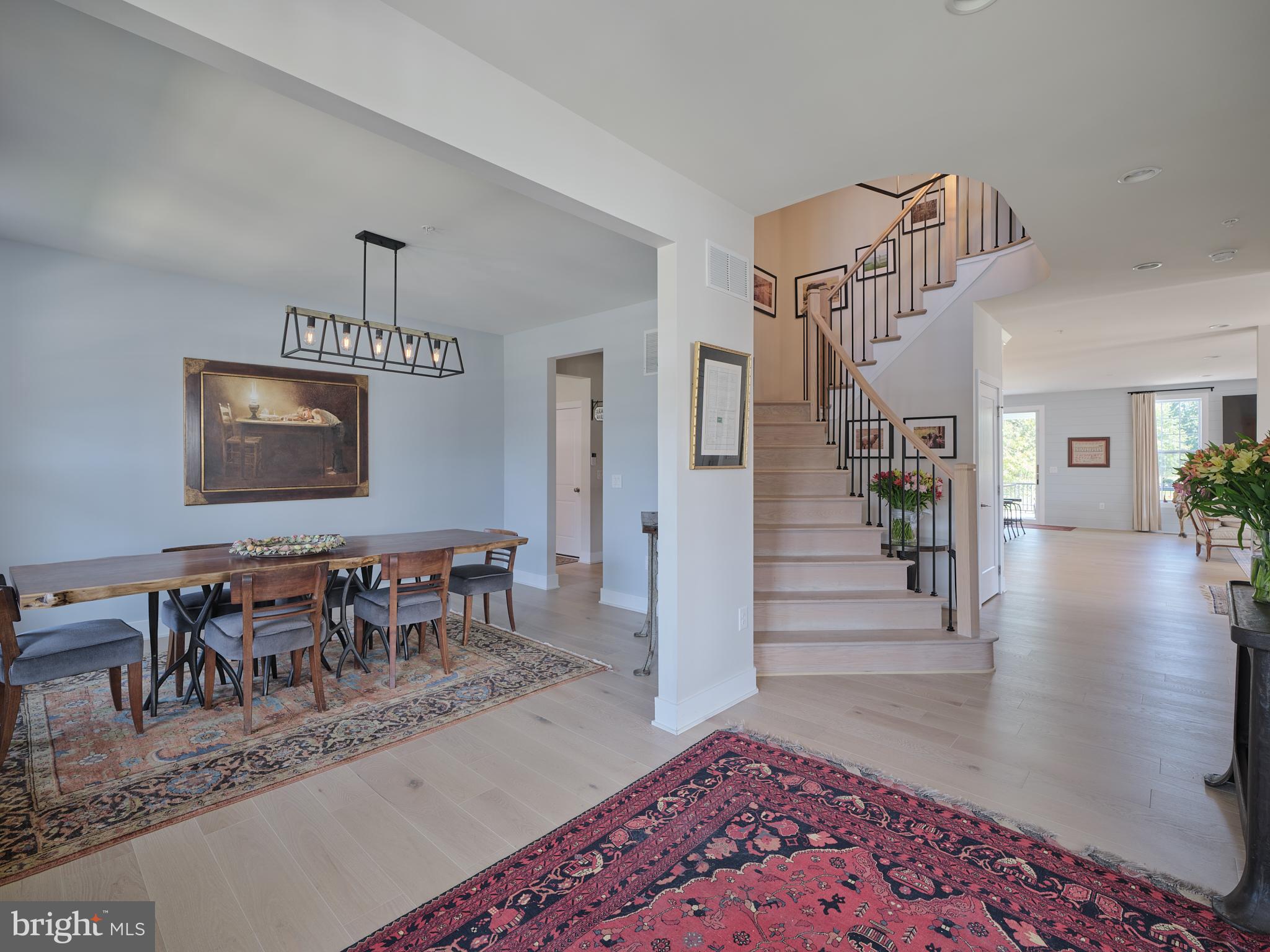 FENTONS CORNER - Residential