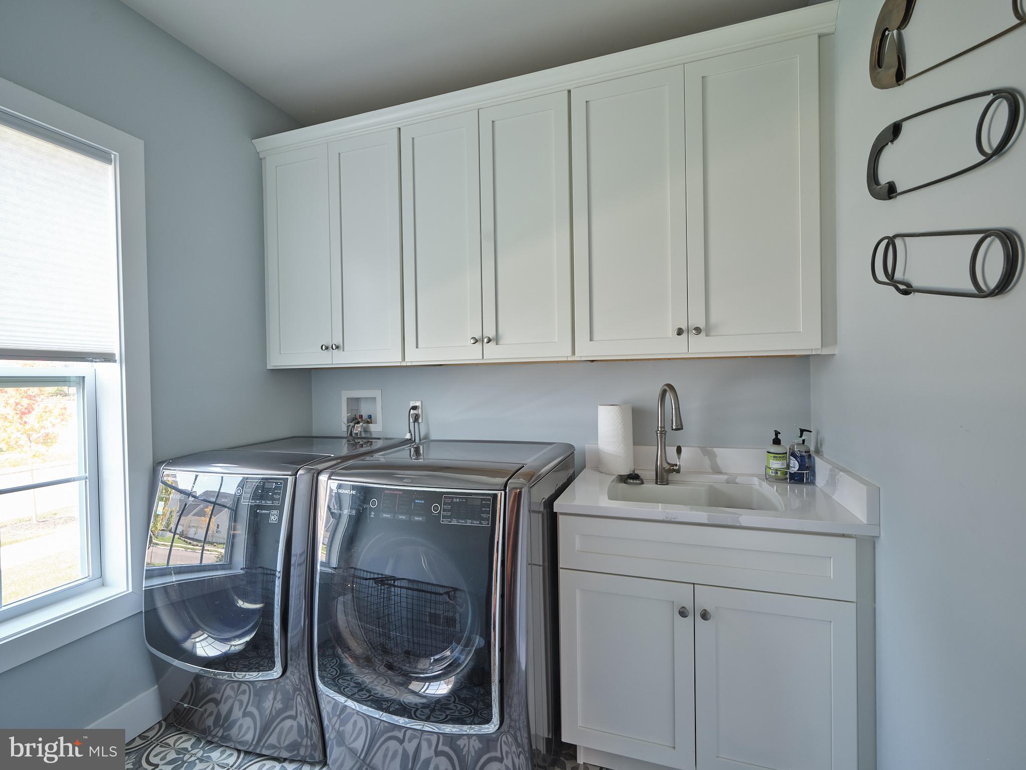 FENTONS CORNER - Residential