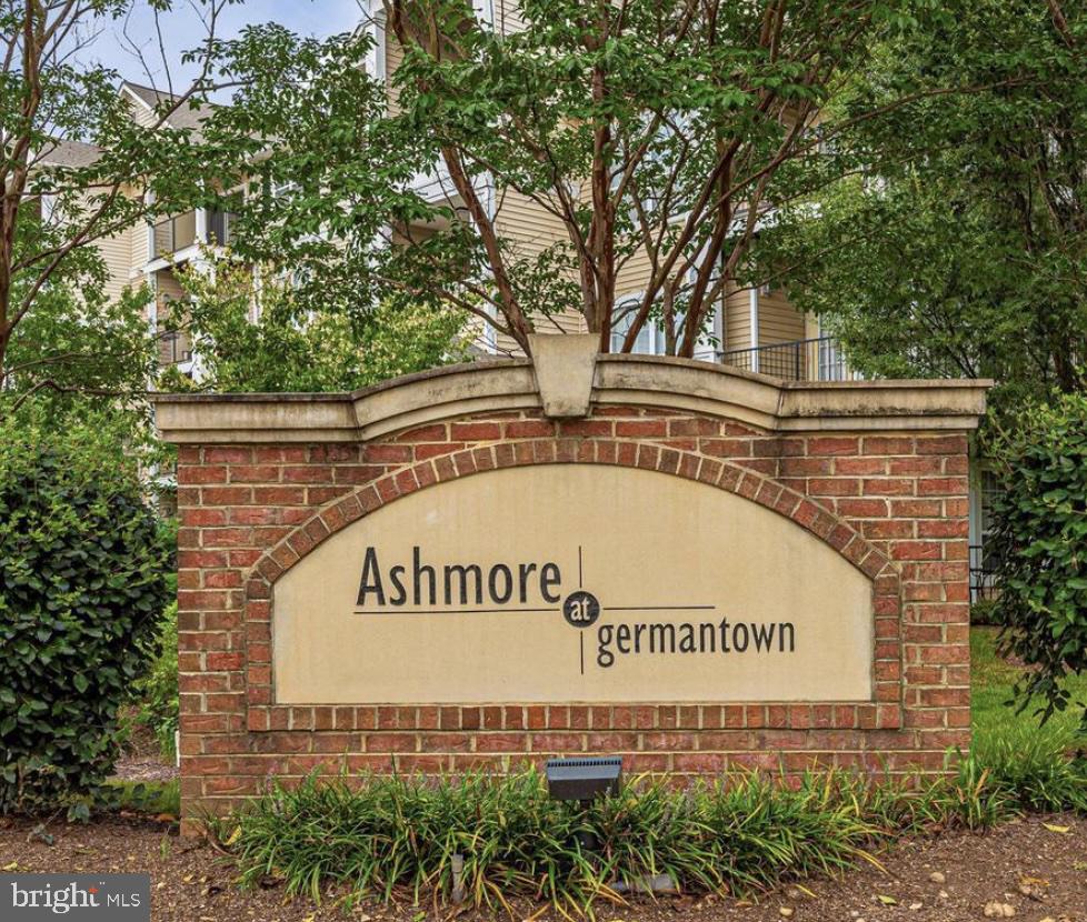 ASHMORE AT GERMANOWN COMMUNITY - Residential