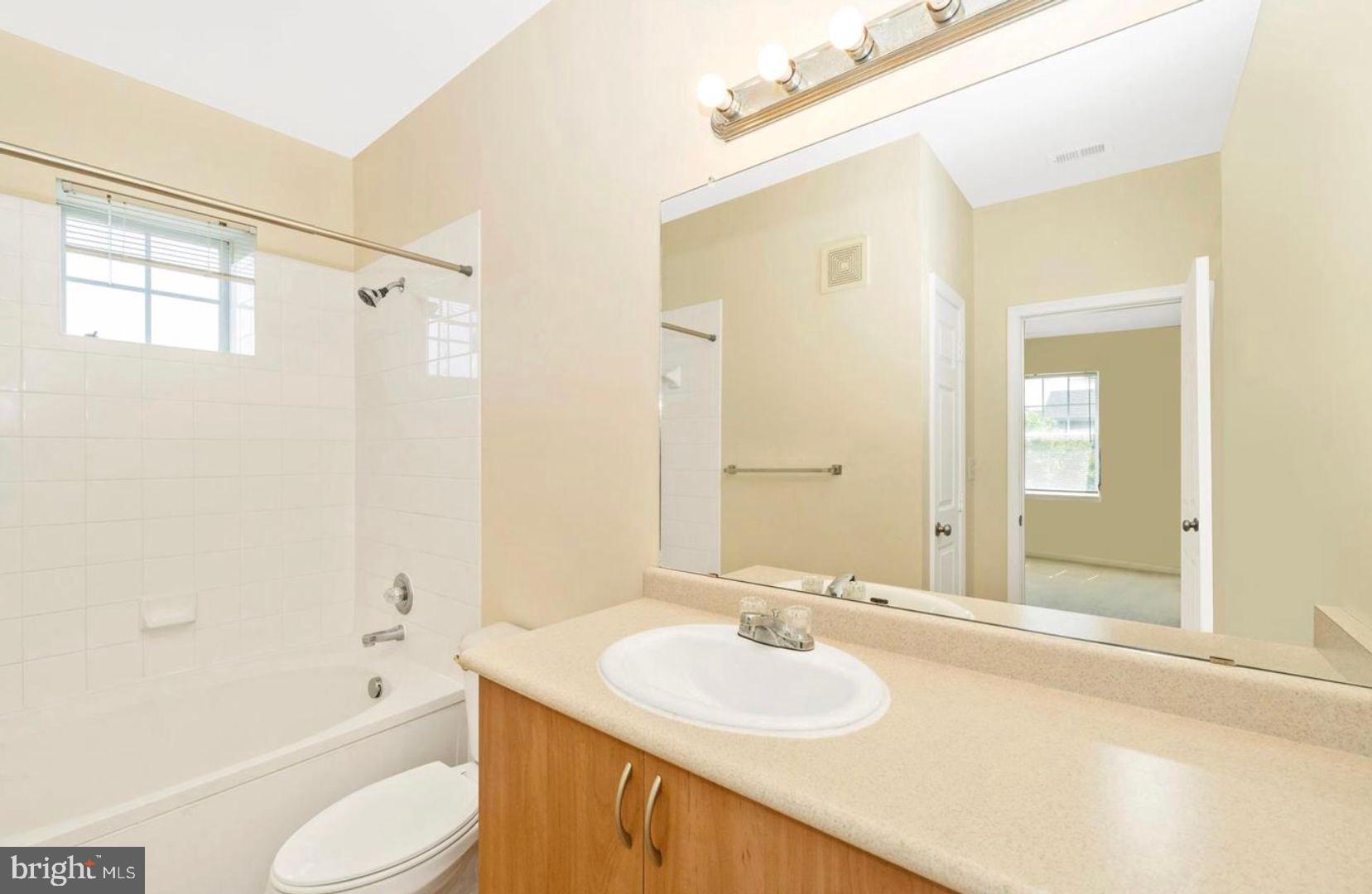 19606 GALWAY BAY CIRCLE 401