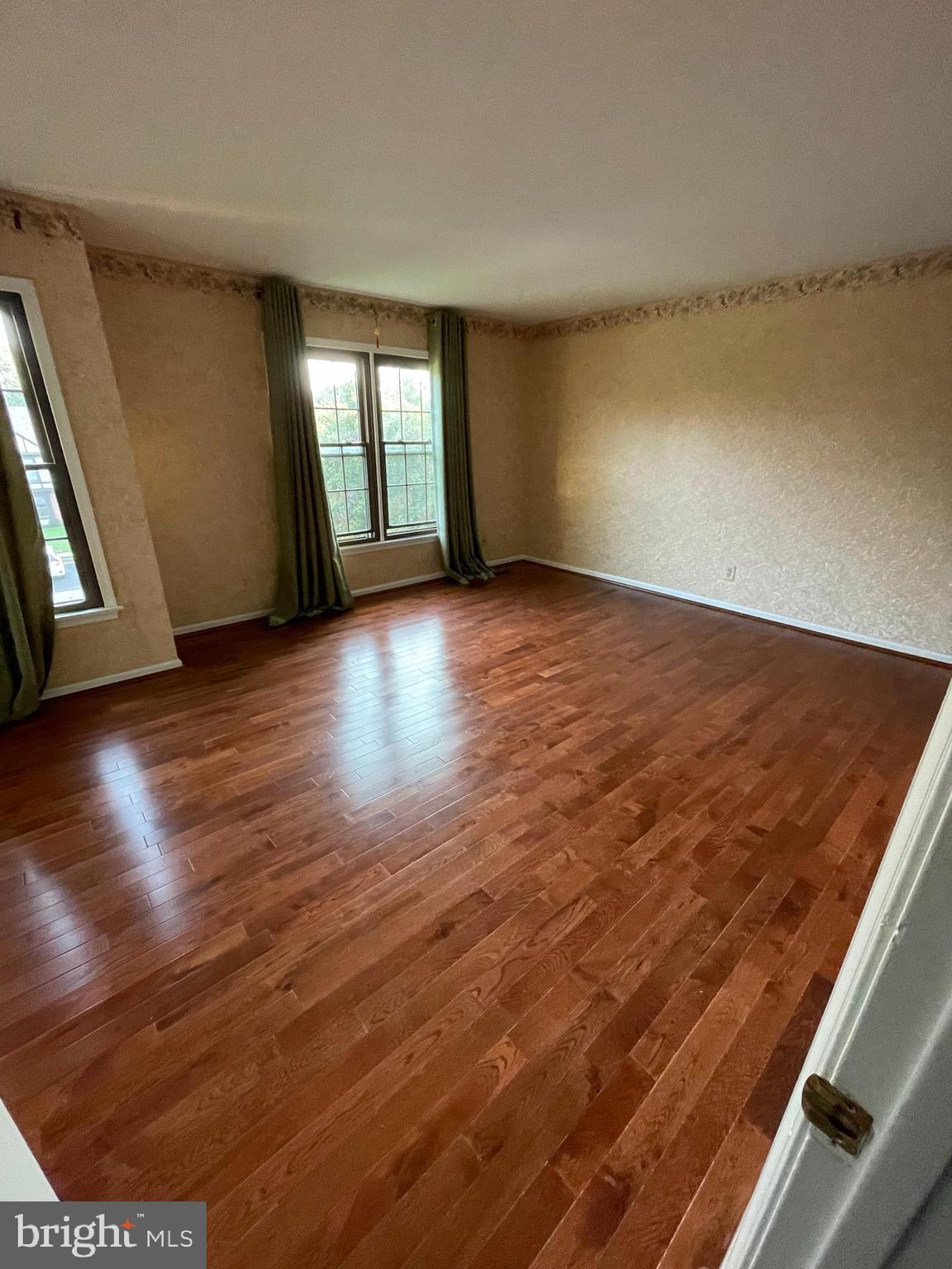 COPPERFIELD AT FIVE FRM - Residential Lease