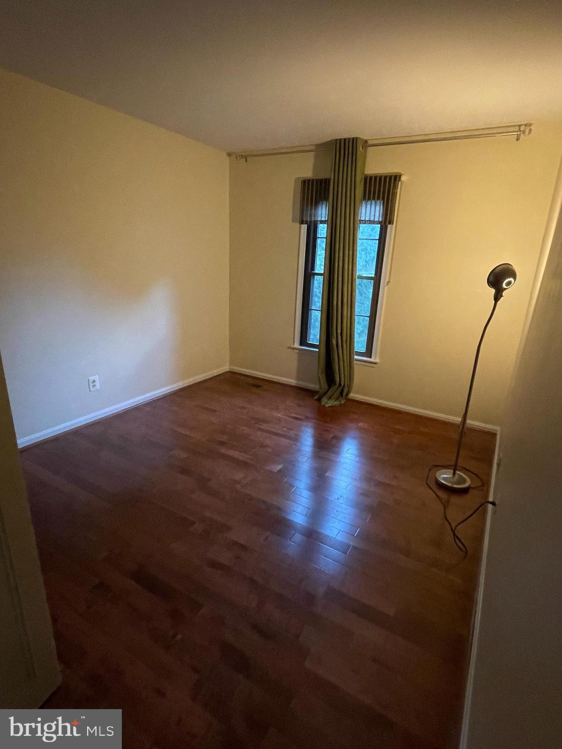 COPPERFIELD AT FIVE FRM - Residential Lease