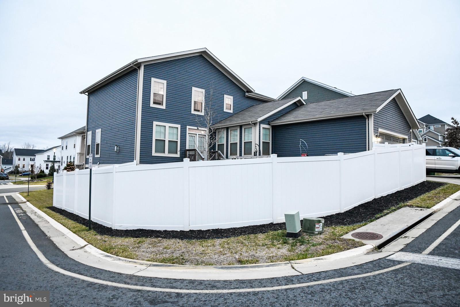 EMBREY MILL - Residential