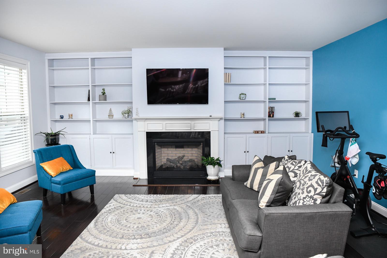 EMBREY MILL - Residential