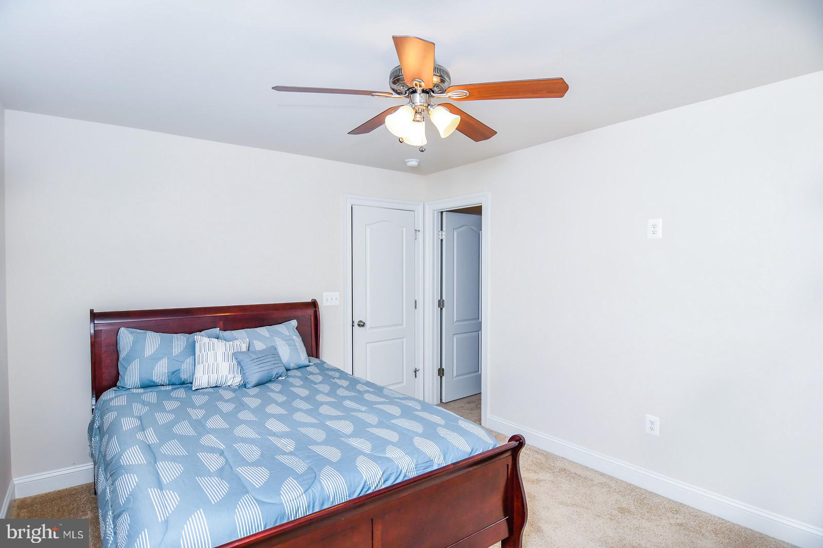 EMBREY MILL - Residential