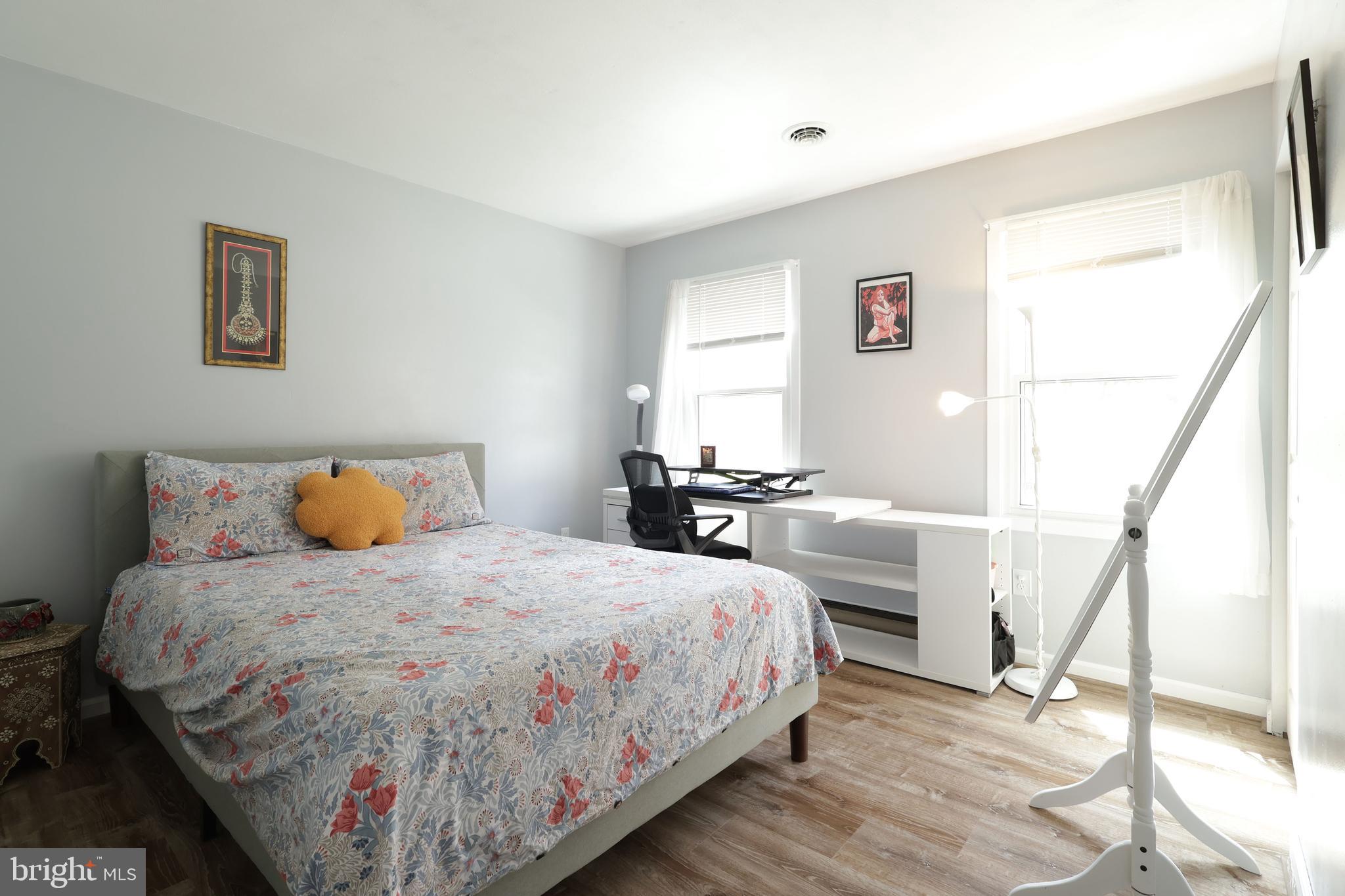 PARK FOREST VILLAGE - Residential