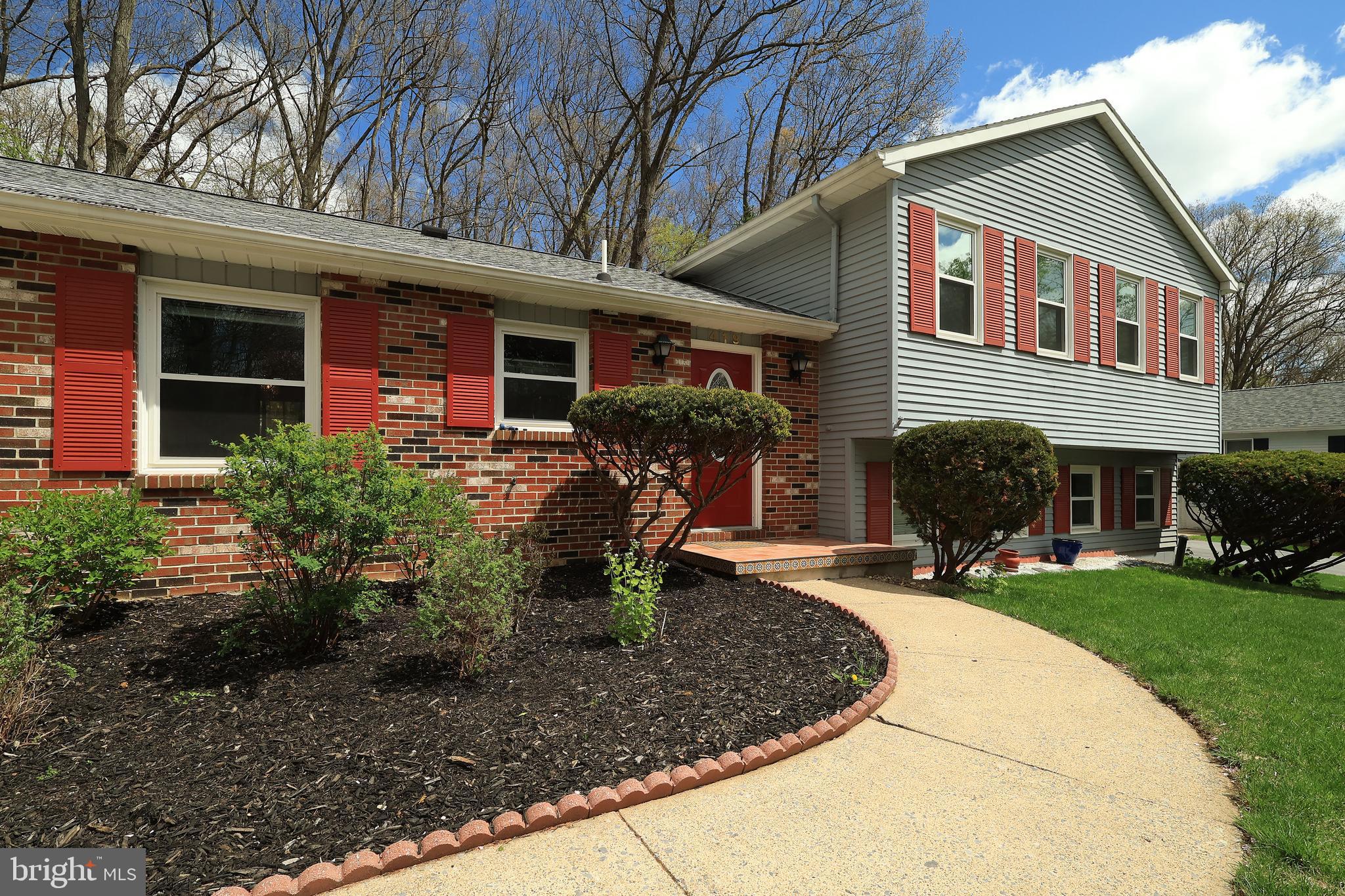 PARK FOREST VILLAGE - Residential