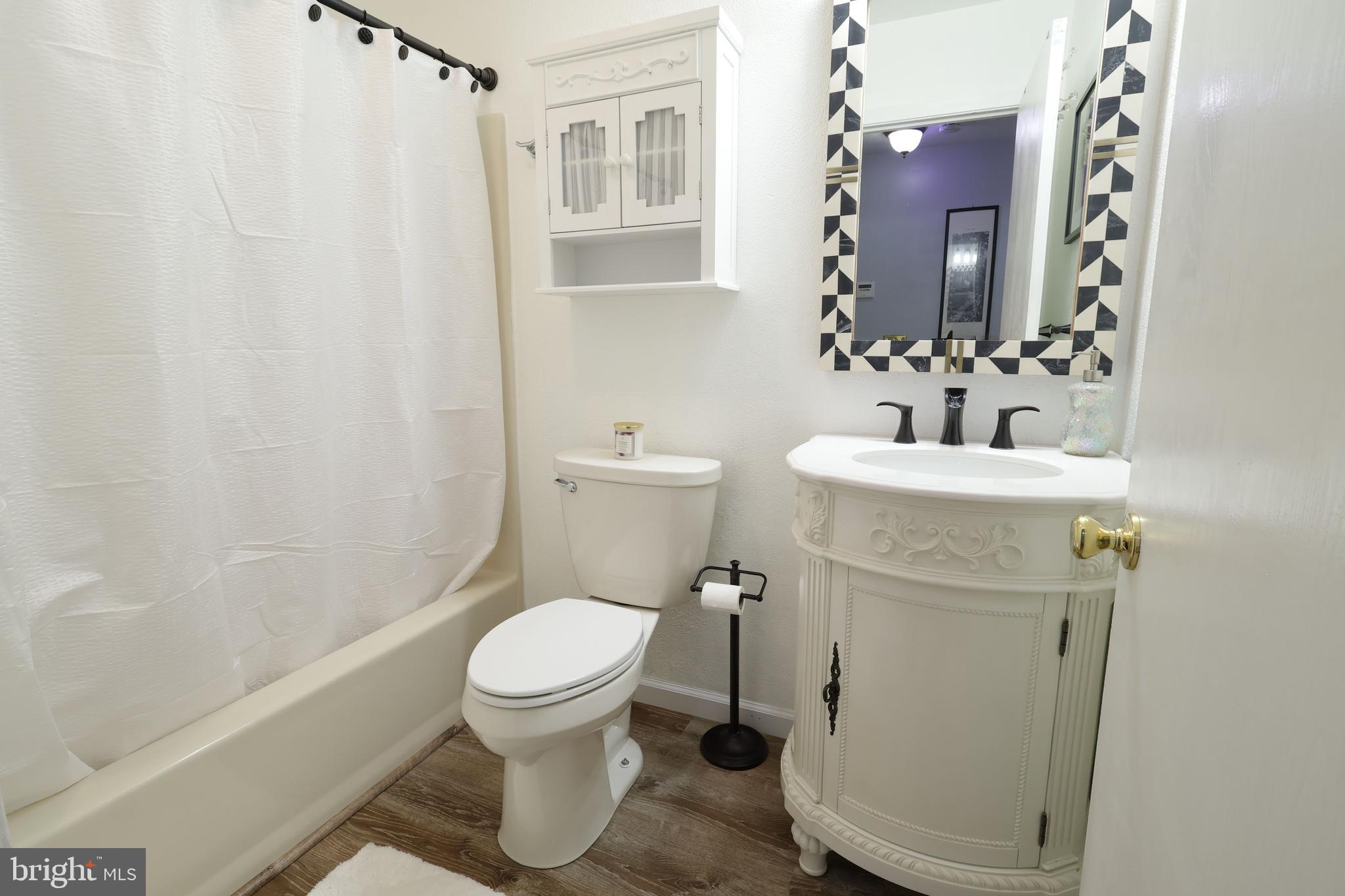 PARK FOREST VILLAGE - Residential