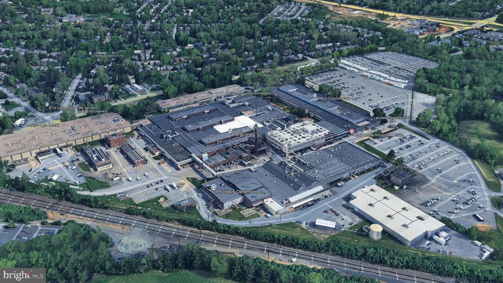 Photo of 1004 New Holland Avenue #BUILDING 2, LANCASTER, PA 17601 (MLS # PALA2077474)