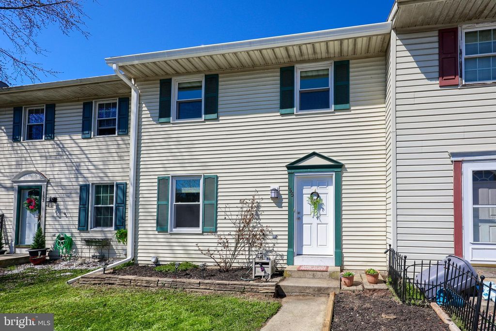 Photo of 155 Stone House Lane, Columbia, PA 17512 (MLS # PALA2048608)