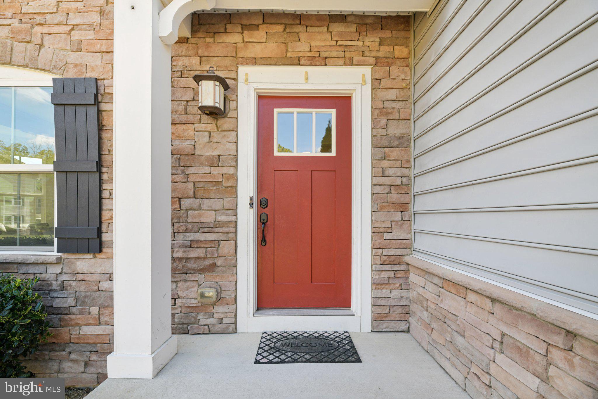 9273 ROCK LYNN CIRCLE