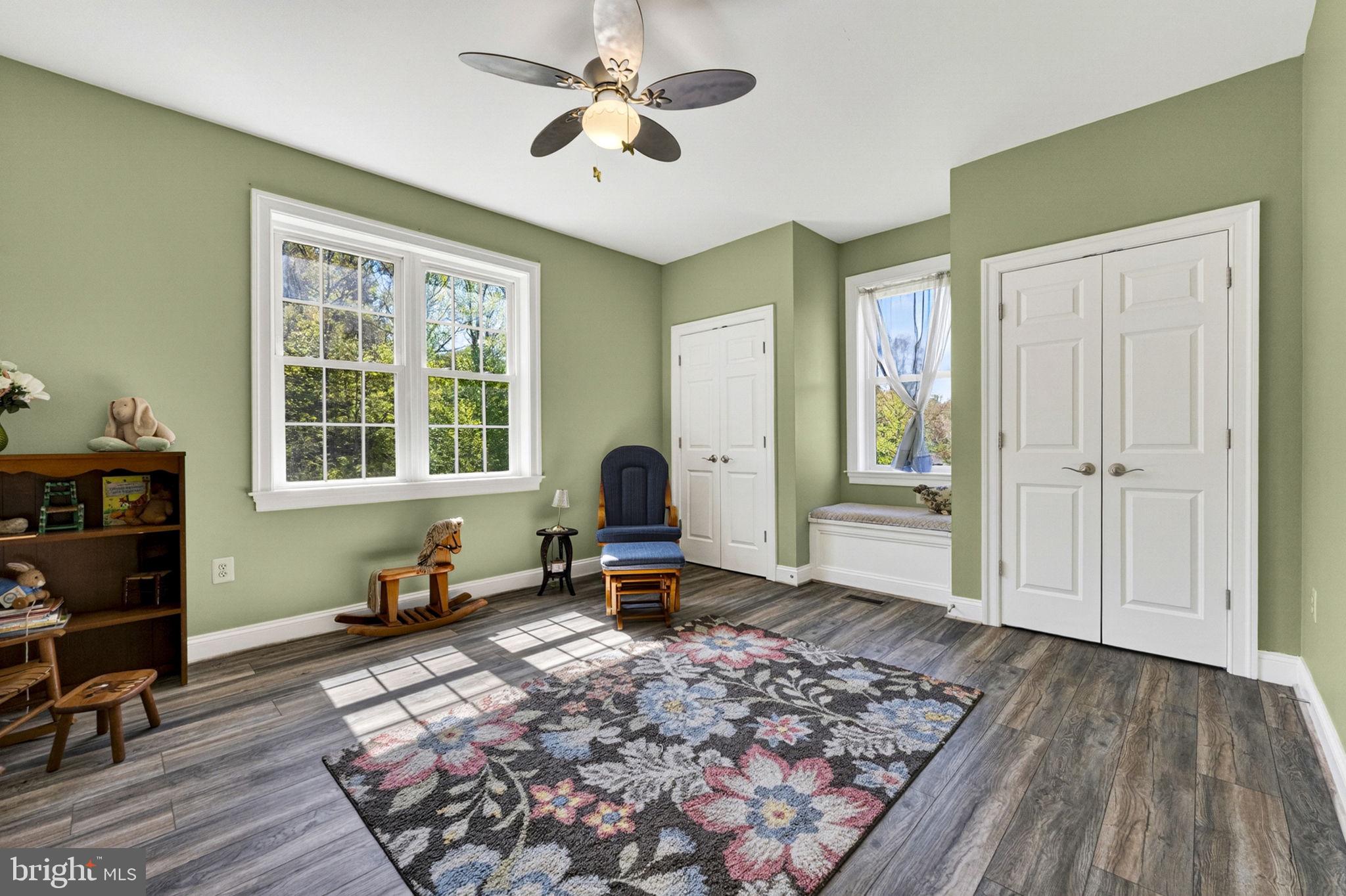 ROLLING GREEN - Residential