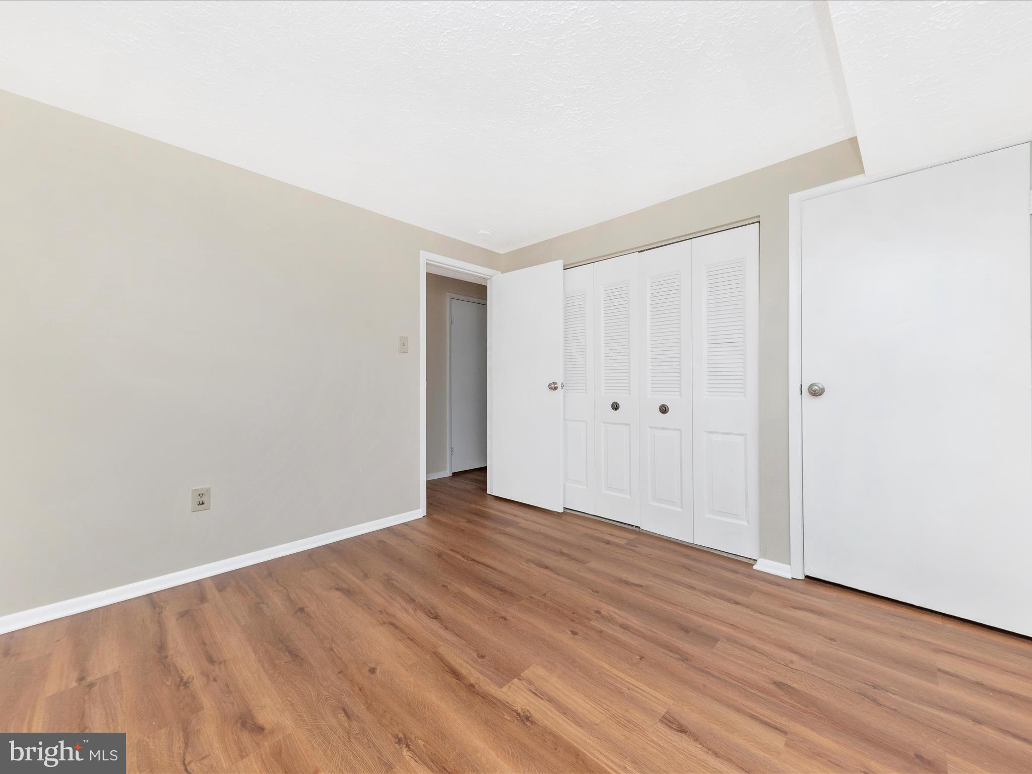 GREENFIELD COMMONS - Residential