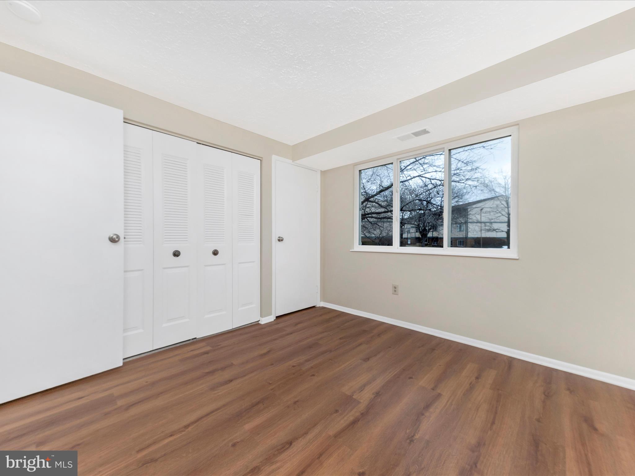 GREENFIELD COMMONS - Residential