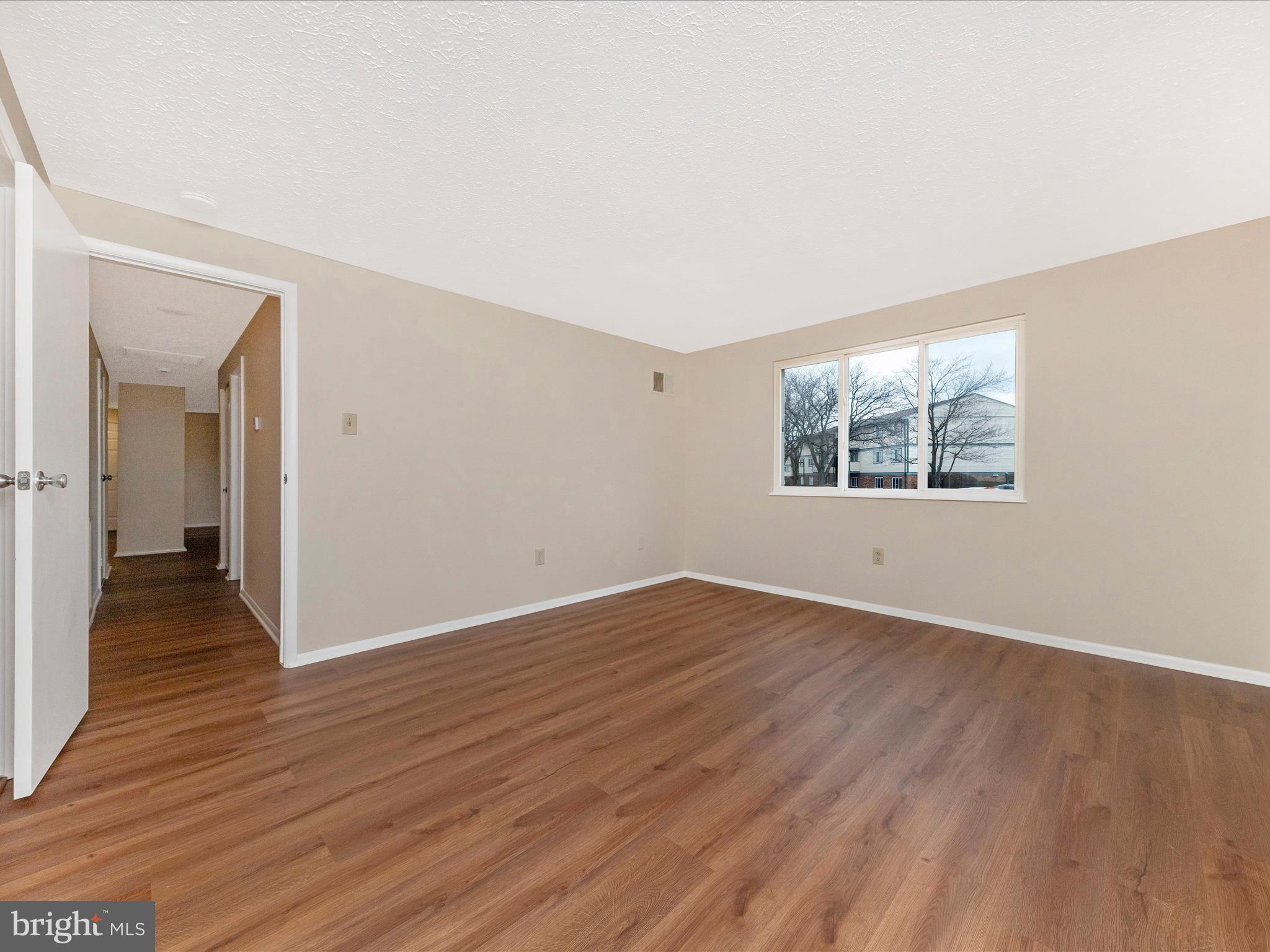 GREENFIELD COMMONS - Residential