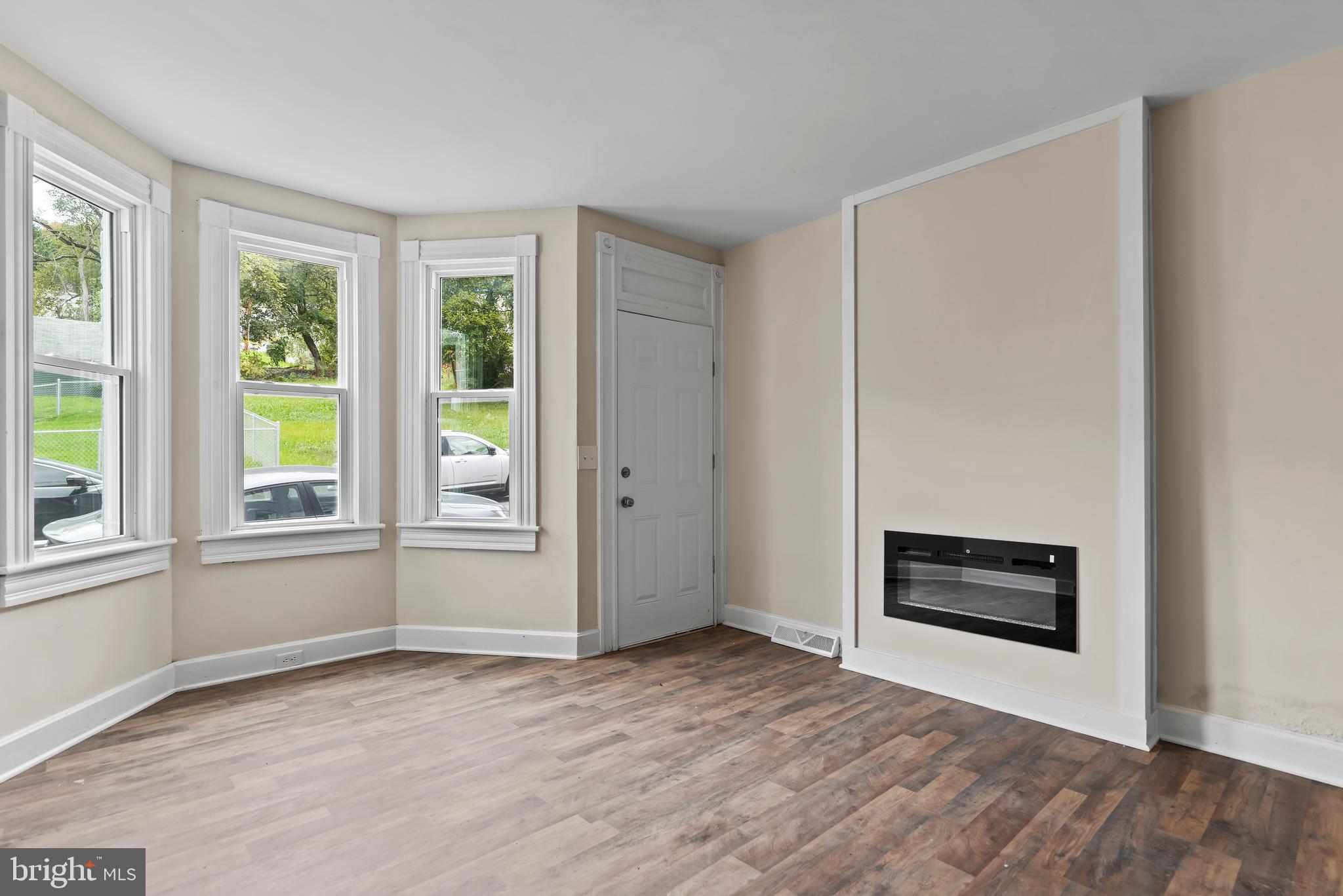 420 WALNUT STREET 422