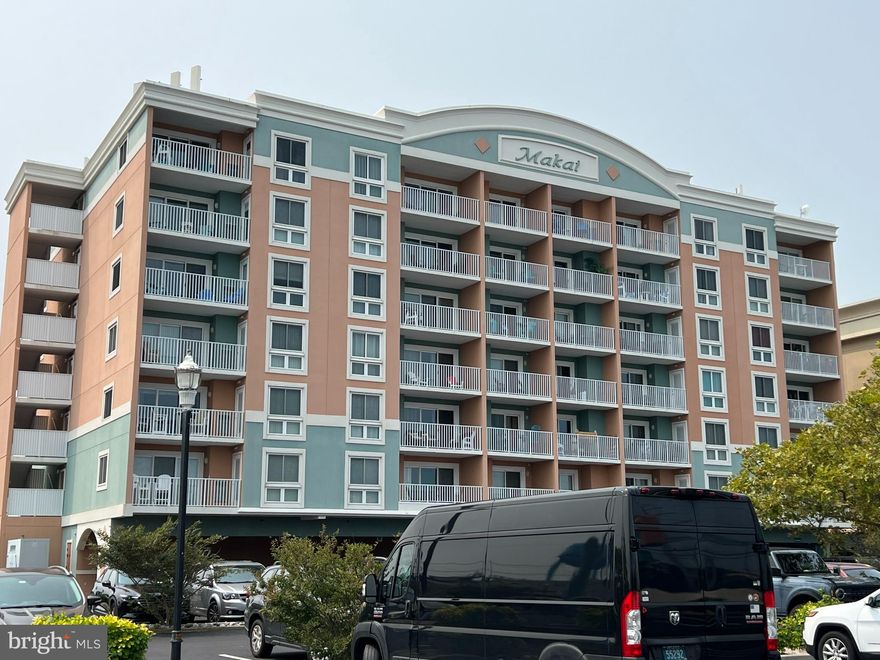 Looking for a great investment property at the beach? Look no further. Here it is. The Makai unit 404. Check out this efficiency with awesome bay views from the private balcony.  Enjoy the indoor/outdoor heated pool or relax in the sauna. Located in the central area of Ocean City, you will have easy access to everything there is to enjoy, Beach time, amusement park rides, restaurants, and night life.  Current Rentals through VACASA that MUST be honored:
8/3/23 - 8/6/23
8/6/23 - 8/12/23 
8/12/23 - 8/15/23
8/15/23 - 8/28/23
9/14/23 - 9/17/23
9/29/23 - 10/2/23
10/5/23 - 10/8/23