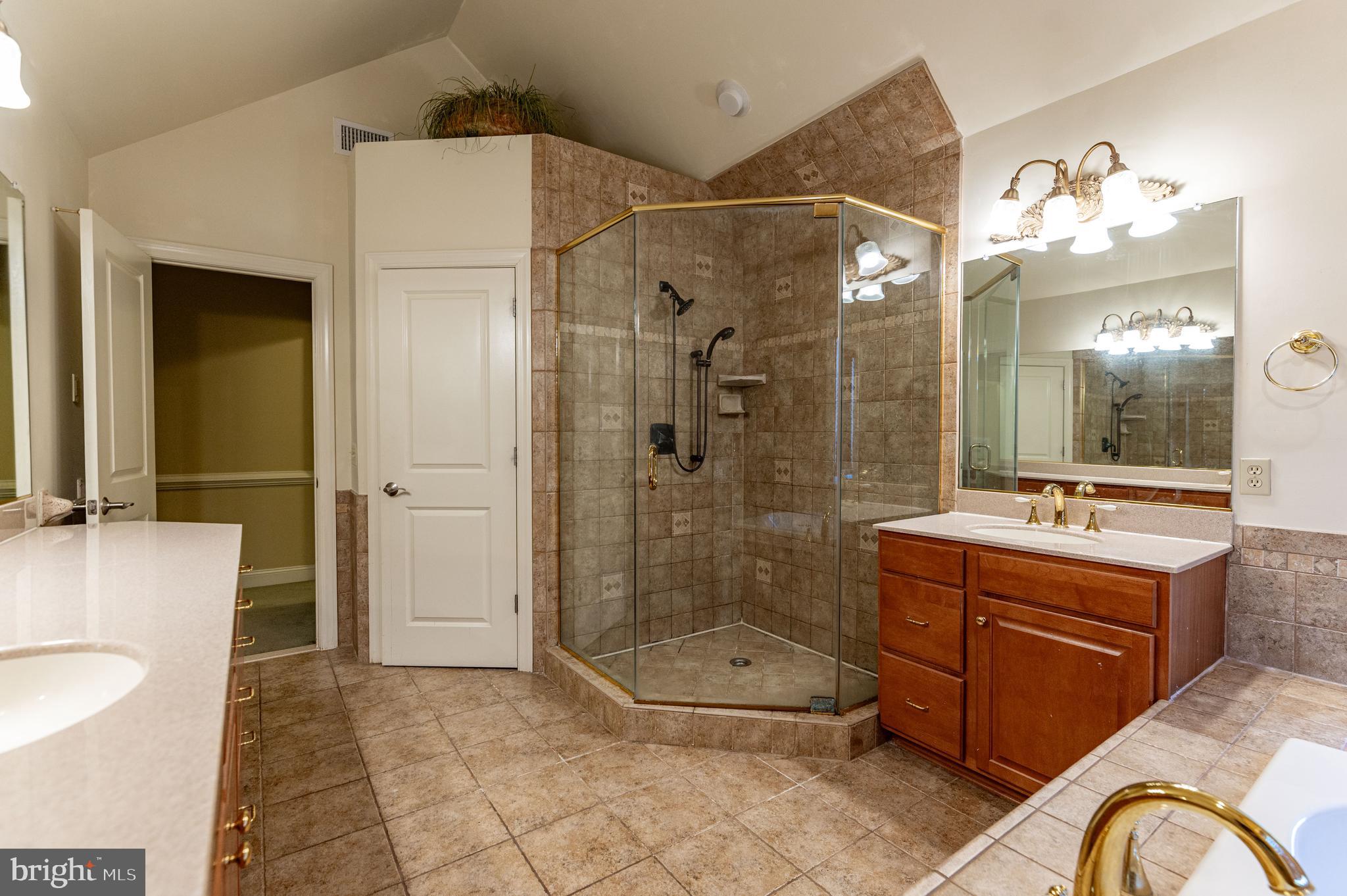 PARKVIEW ESTATES - Residential