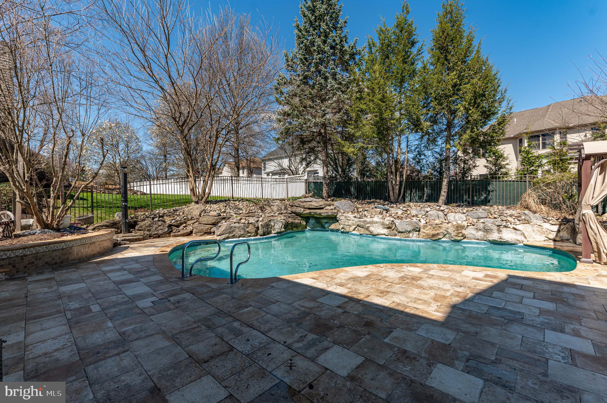 PARKVIEW ESTATES - Residential