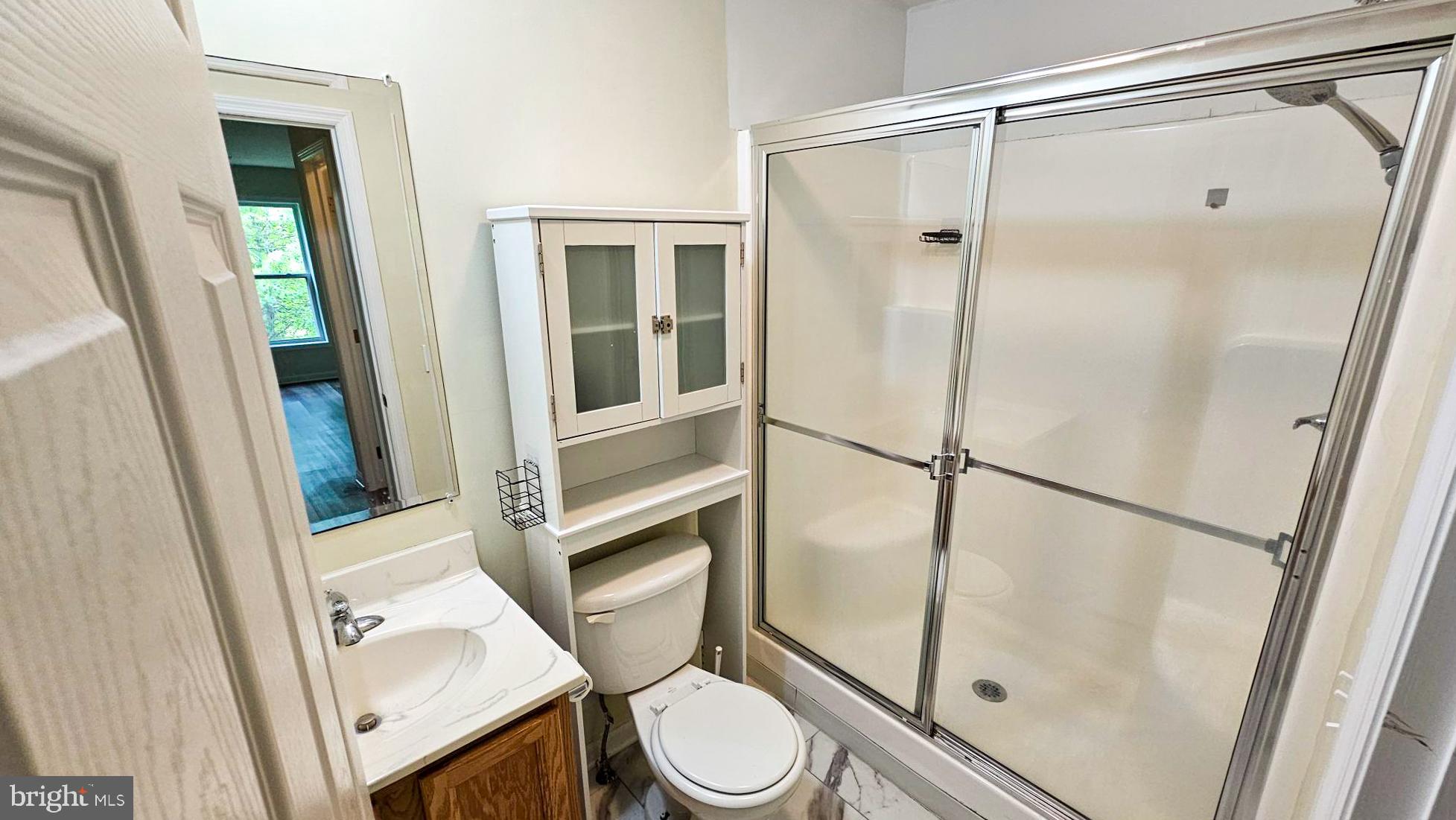 INLET POINT - Residential Lease