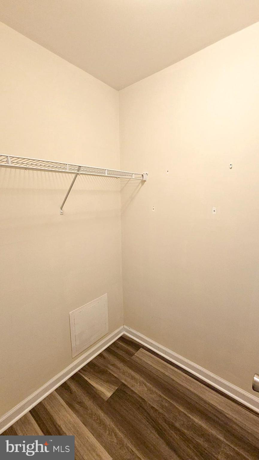 INLET POINT - Residential Lease